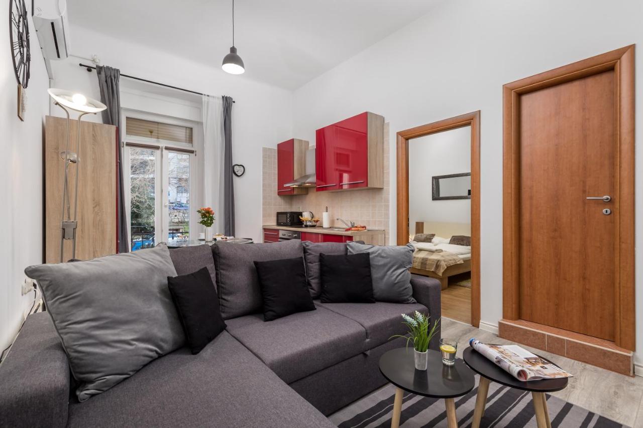 Wien Apartment Rijeka Eksteriør billede