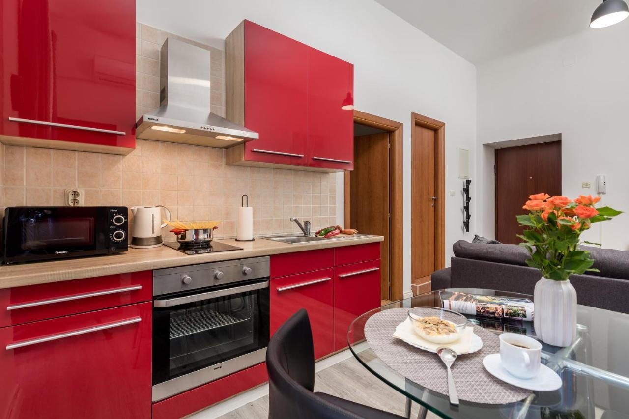Wien Apartment Rijeka Eksteriør billede